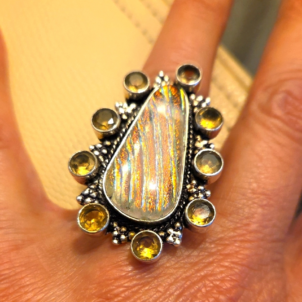 Handmade Silver 925 Ring With Opalescent Stone & 9 Side Gems